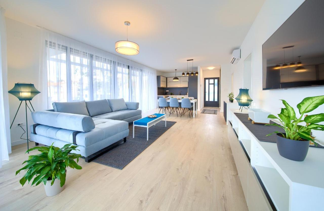 Apartments Perle Malinska Ngoại thất bức ảnh